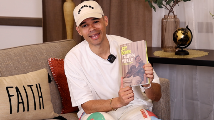 600x400 book giveaway